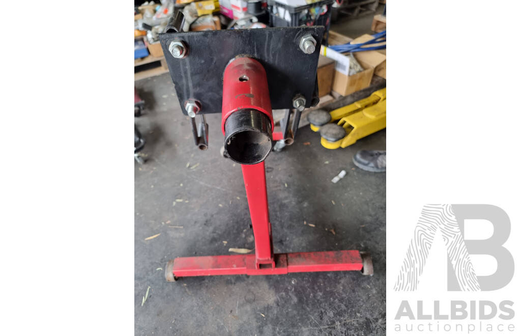 Wheeled Engine Stand