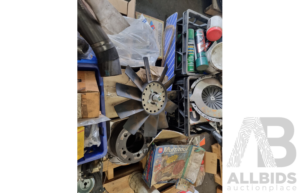 Assorted Job Lot - Pallet of Assorted Car Part ETC