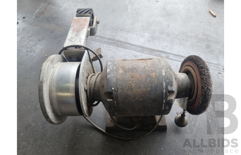 SKIL 150mm Bench Grinder