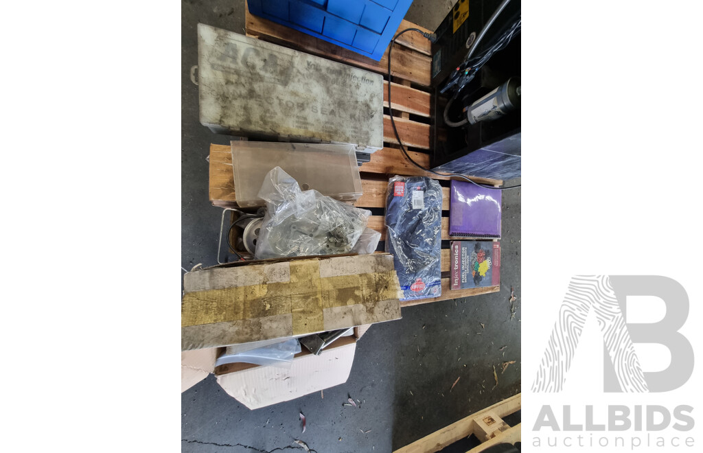 Assorted Job Lot - Pallet Containing Injector Cleaner & Accessories ETC