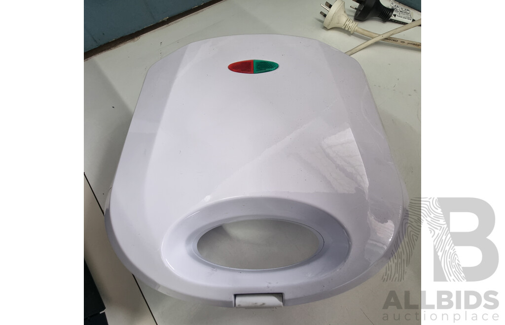 Assorted Jot Lot - Toasters ETC