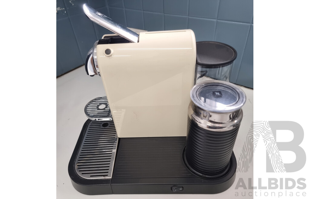 DeLonghi by Nespresso Coffee Pod Machine with Milk Frother