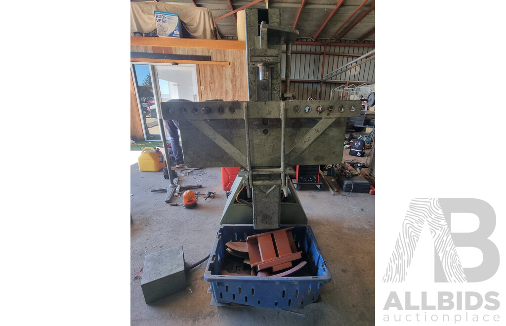 05/2001, Kellybuilt Pipe Bender/Squasher