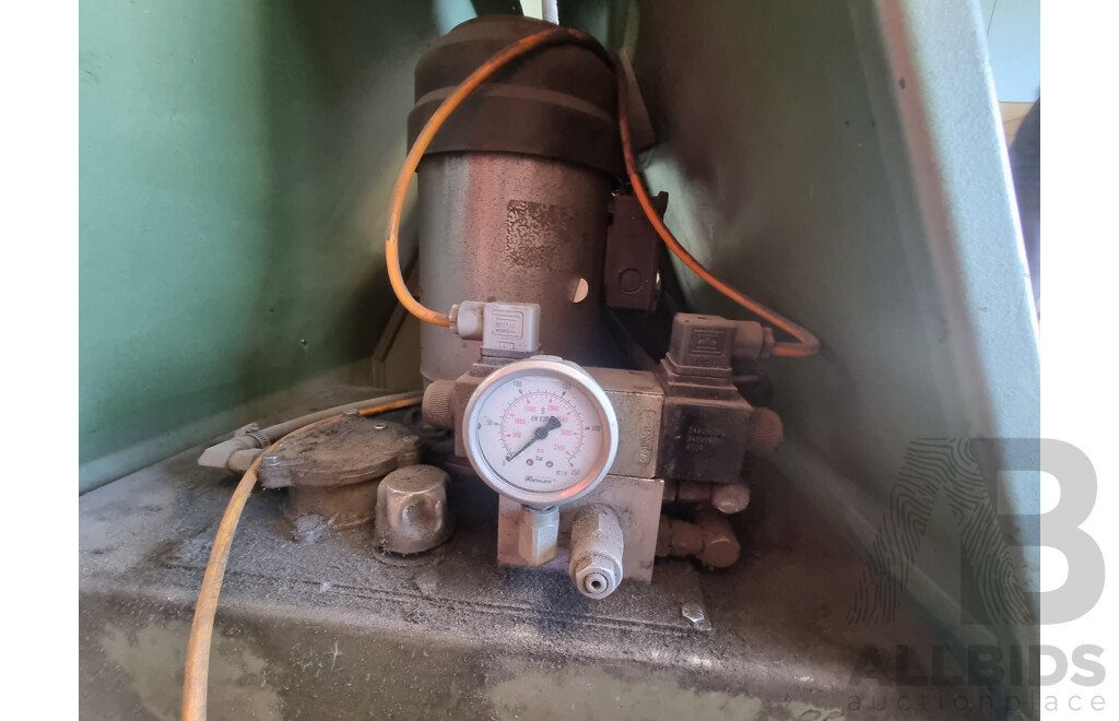 05/2001, Kellybuilt Pipe Bender/Squasher