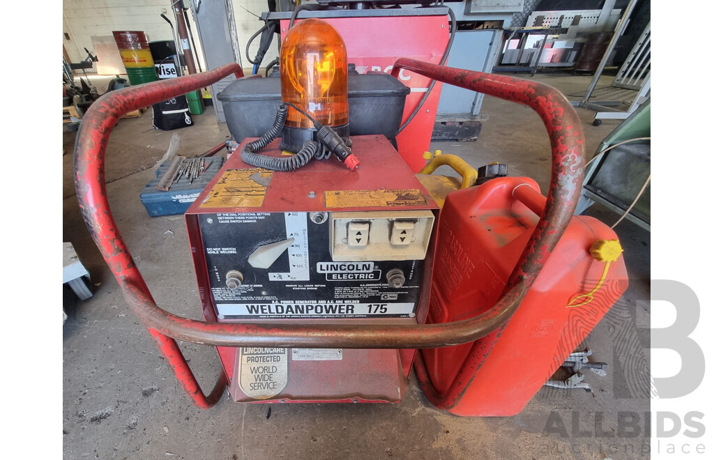 Lincoln Welder/Electric Petrol Powered Briggs & Stratton Generator Combo - WeldanPower 175