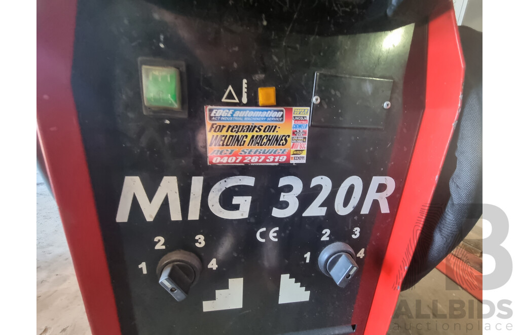 Boc Gas 320R Mig Remote Welder with WF2 Wire Feeder