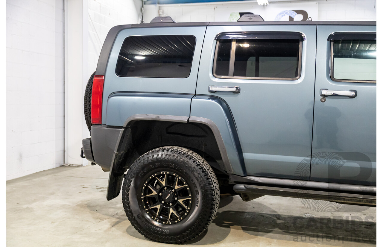 1/2008 Hummer H3 Adventure  4d Wagon Lunar Grey Metallic 3.7L