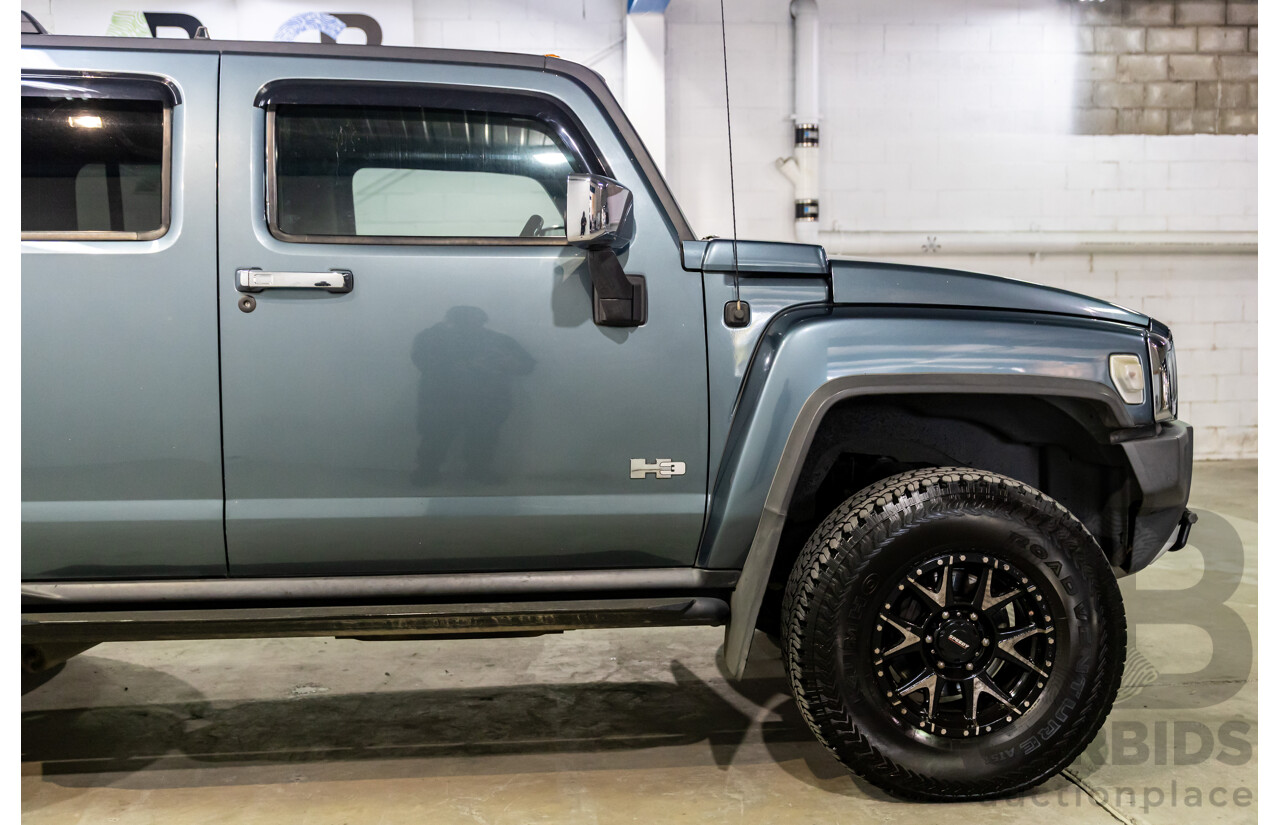 1/2008 Hummer H3 Adventure  4d Wagon Lunar Grey Metallic 3.7L