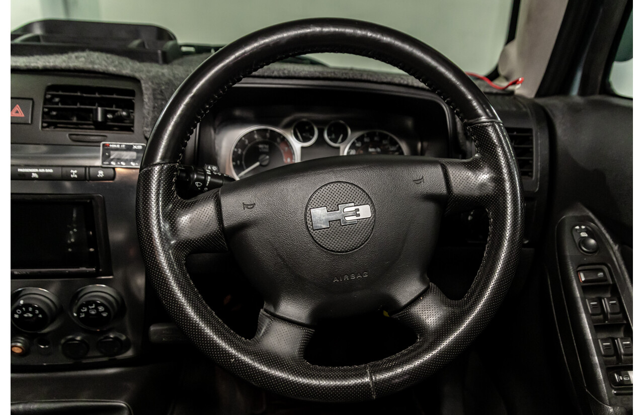 1/2008 Hummer H3 Adventure  4d Wagon Lunar Grey Metallic 3.7L