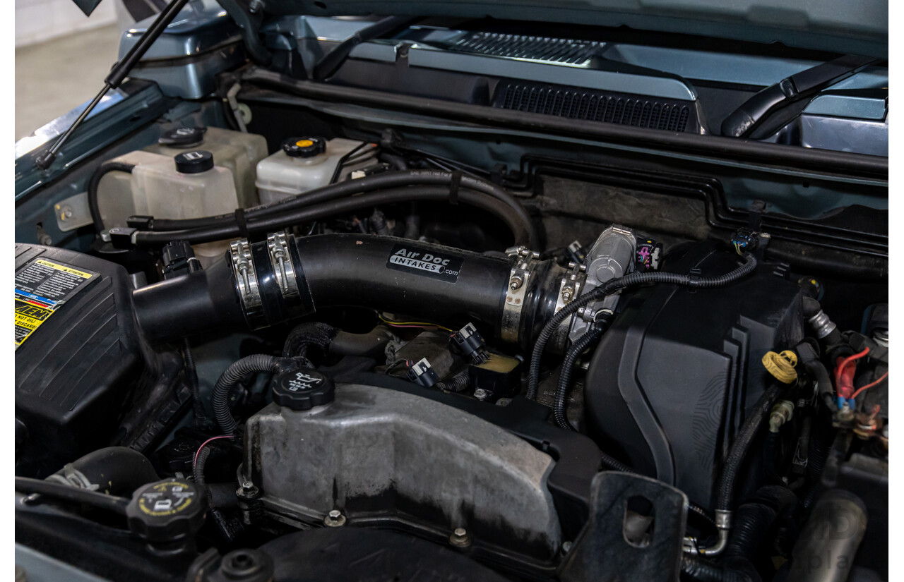 1/2008 Hummer H3 Adventure  4d Wagon Lunar Grey Metallic 3.7L