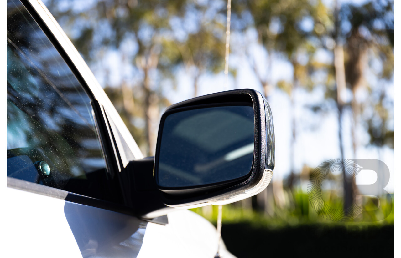 11/2017 ASV (Dodge) Ram 2500 Laramie D1 LWB (4x4) 4d Crew Cab Utility Bright Silver Metallic Turbo Diesel Cummins 6.7L