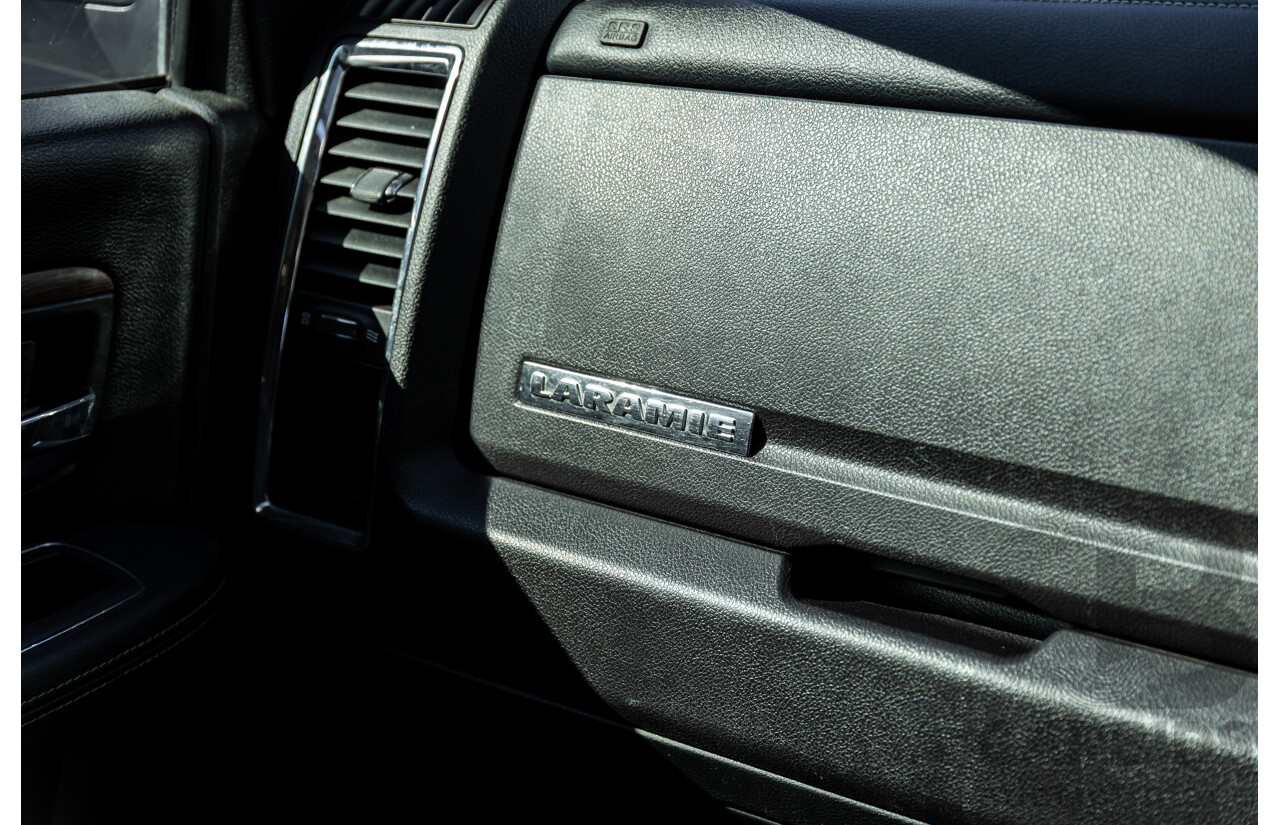 11/2017 ASV (Dodge) Ram 2500 Laramie D1 LWB (4x4) 4d Crew Cab Utility Bright Silver Metallic Turbo Diesel Cummins 6.7L