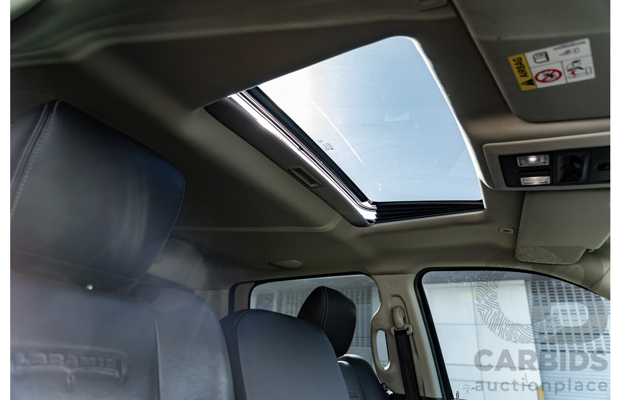 11/2017 ASV (Dodge) Ram 2500 Laramie D1 LWB (4x4) 4d Crew Cab Utility Bright Silver Metallic Turbo Diesel Cummins 6.7L