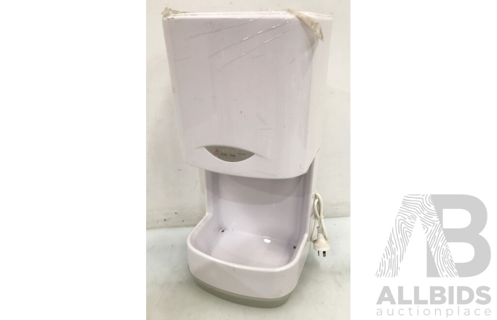 Eureka LH300 Automatic Hand Dryer