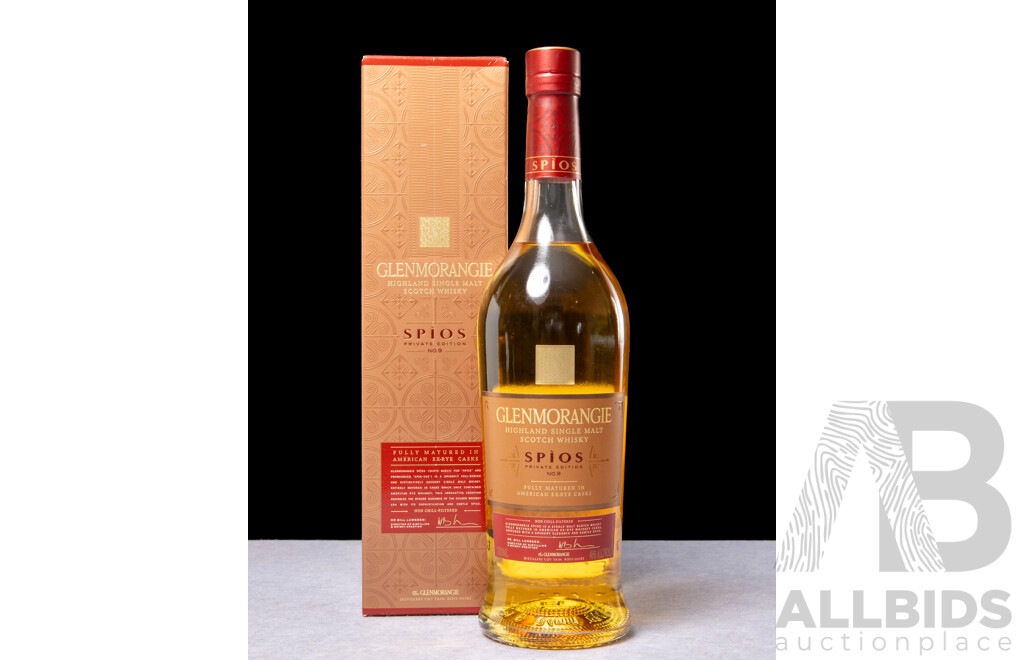 Glenmorangie Highland Single Malt Scotch Whiskey in Presentation Box