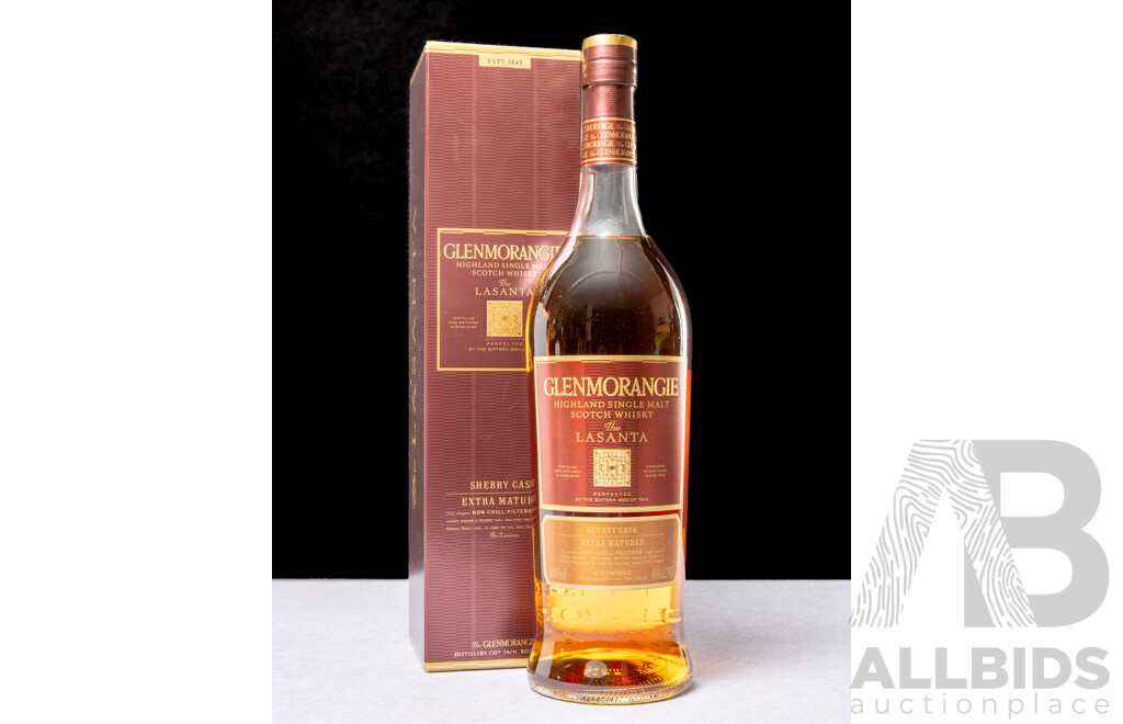Glenmorangie Highland Single Malt Scotch Whisky in Presentation Box