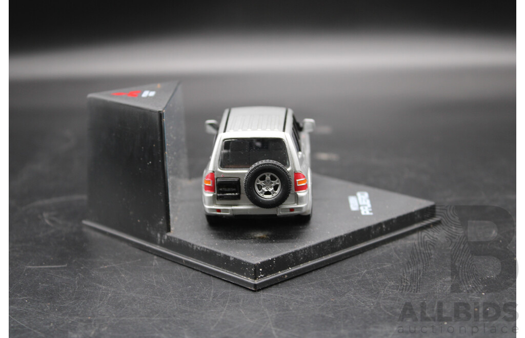 Mitsubishi Motor Pajero Model Car