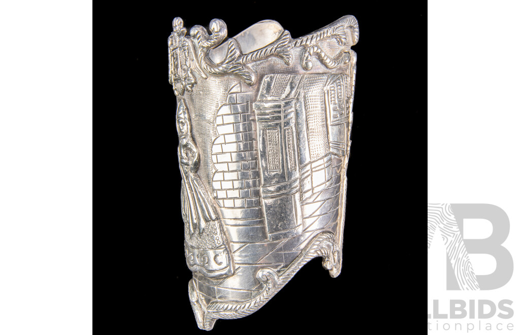 Vintage Sterling Silver Bracelet with Engraved Scene, Weight 205gm