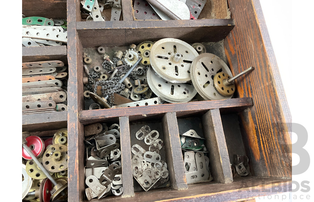 Vintage Meccano Set in Timber Box with Clockwork Motor, Instruction Manuals and More