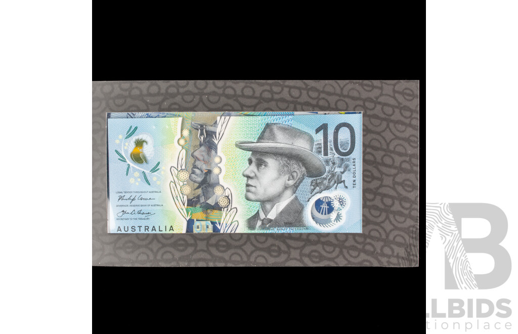 Australian 2015 and 2017 UNC $10 Notes.