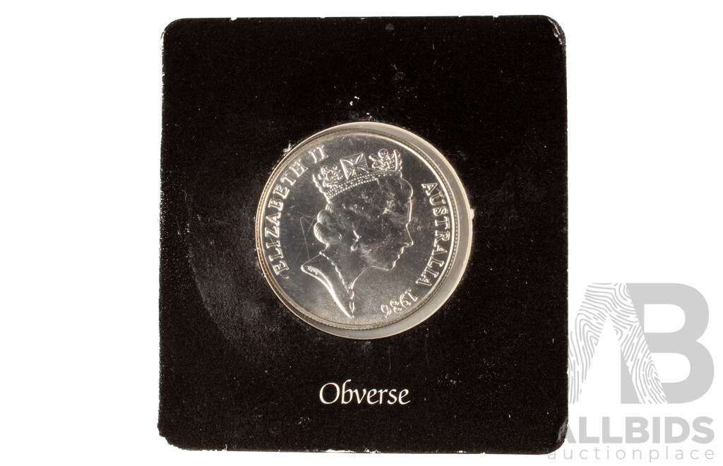 Australian 1986 SA State Coat of Arms $10 Silver Coin.