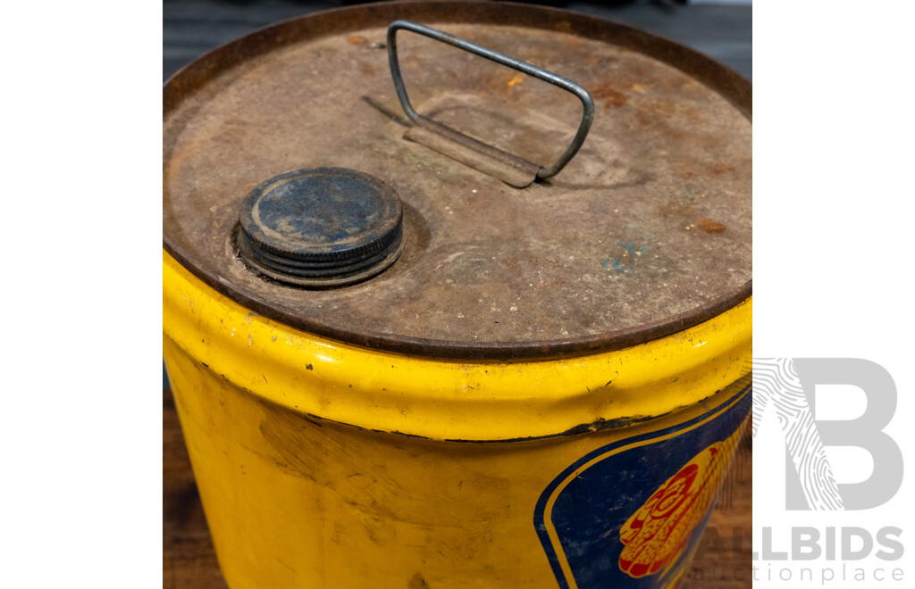 Vintage Golden Fleece XEP 90 Gear Five Gallon Drum