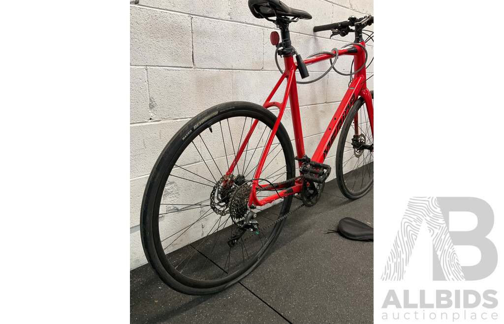 MERIDA Speeder 200 Flat Bar XL Road Bike