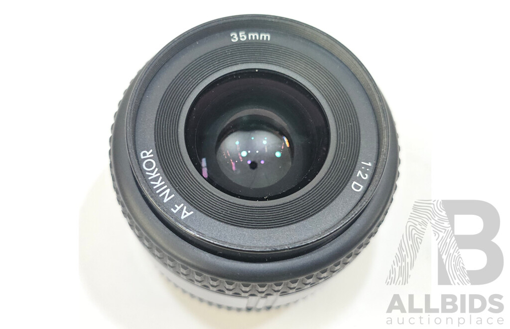 Nikon AF Nikkor 35mm F/2D Lens