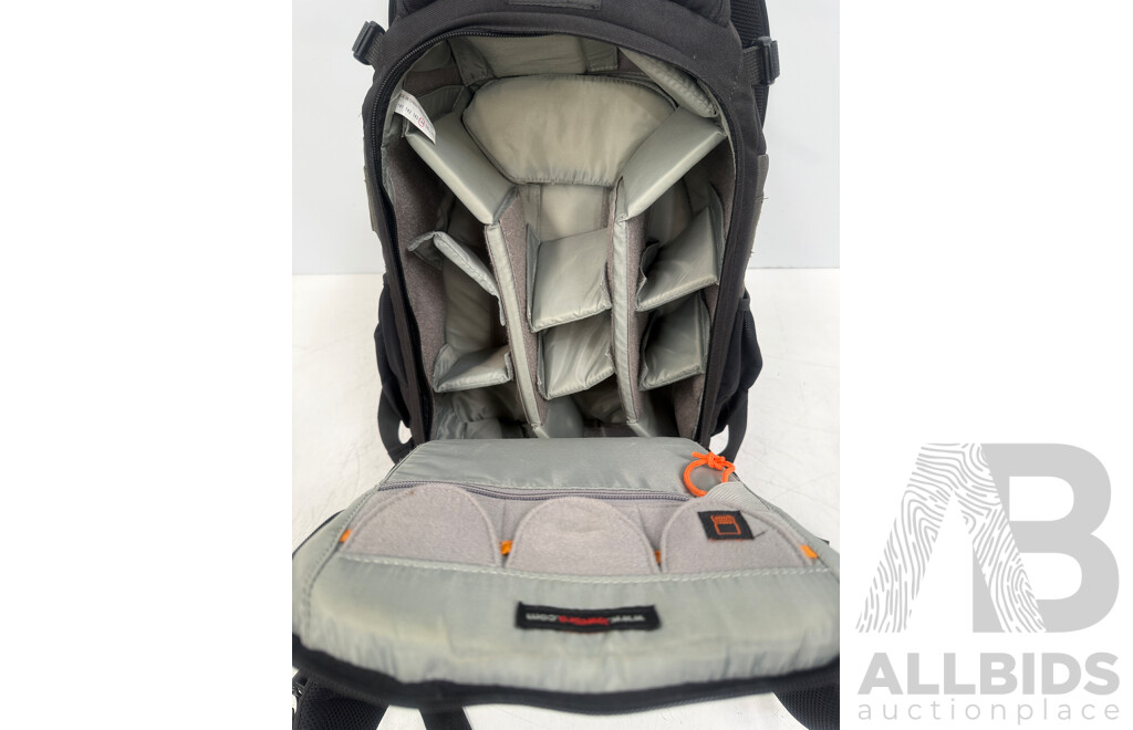 Lowepro Flipside 400 - Back Pack (Green/Black)