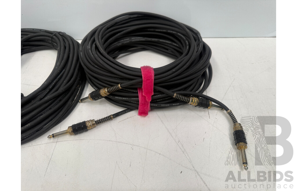 Bag of Assorted Cables & Connectors (Audio Equipment)