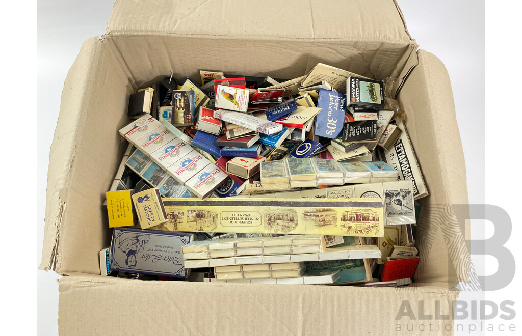 Box of Vintage Match Books and Boxes of Mostly Australian Restaurants, Businesses and Destinations Including Ettamogah Pub, Surfers Paradise, Hannah, Redheads