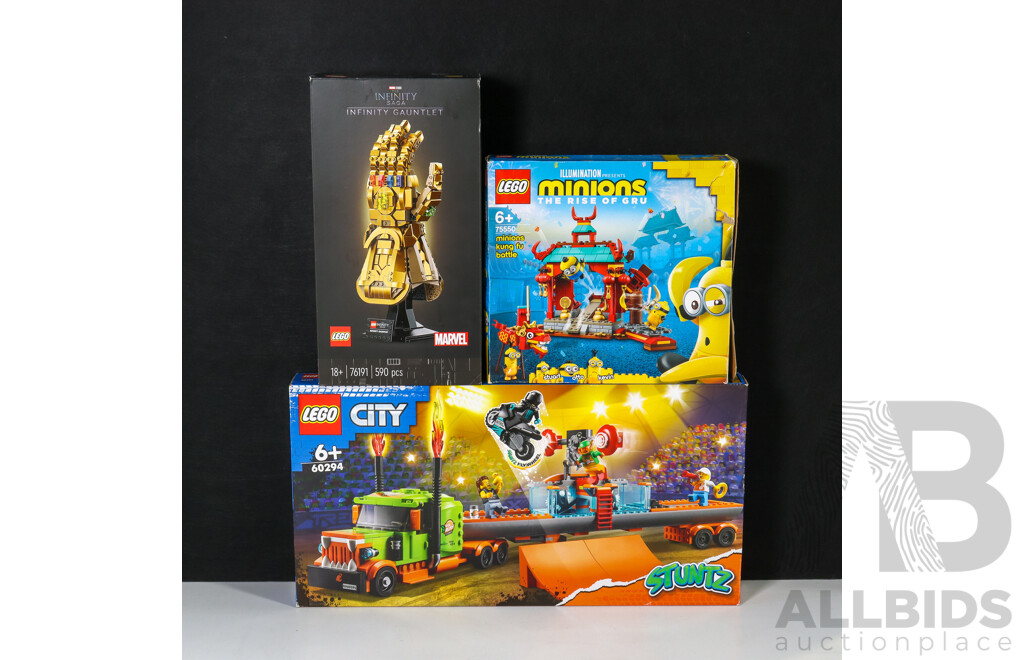 Three Boxed Lego Sets Including Marvel Infinity Gauntlet 76191, Minions Rise Gru 75550, City Stunts 60294