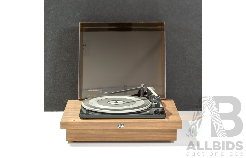 Retro English Made AGS Stereo Automatic Turntable, Solid State Stereo Tuner AJ 374, Pre Amplifier a 209 and Pair AGS 8 X 3 AIr Suspended Speakers with Crossover