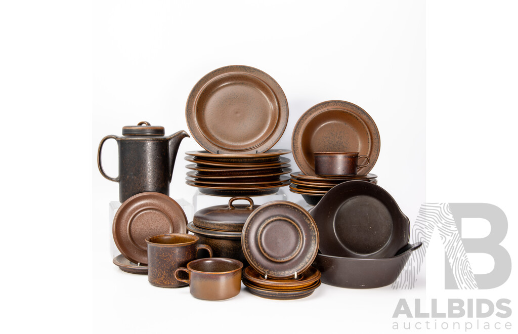 Collection 25 Pieces Mid Century Arabia Ruska and Other Dinner Ware Including Coffee Pot