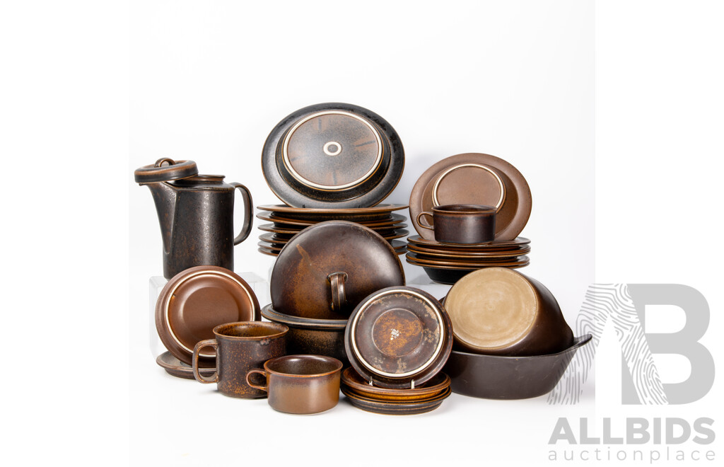 Collection 25 Pieces Mid Century Arabia Ruska and Other Dinner Ware Including Coffee Pot