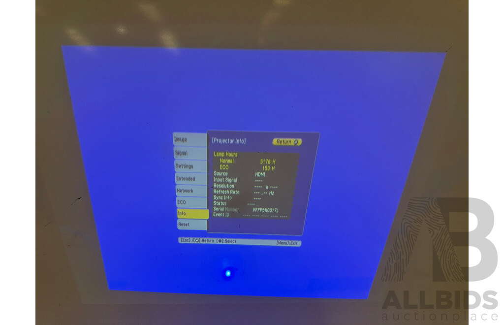 Epson EB-525W WXGA Short Throw Projector