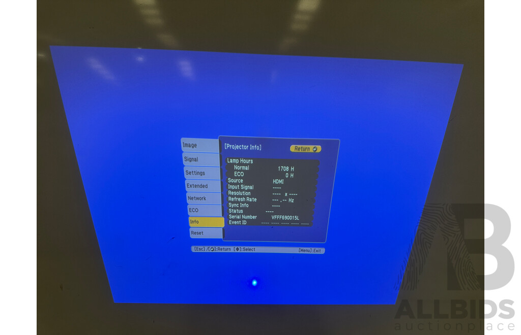 Epson EB-525W WXGA Short Throw Projector