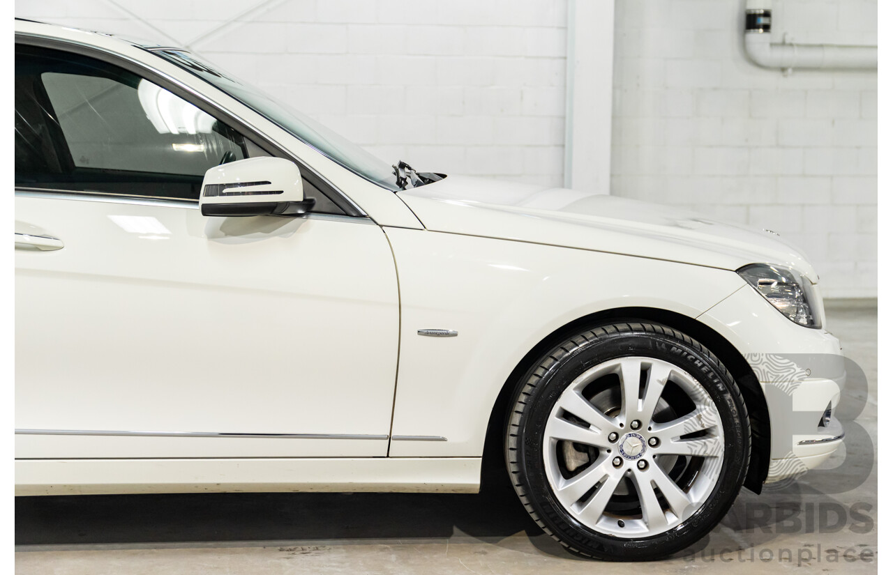 7/2009 Mercedes-Benz C200 Kompressor Avantgarde W204 4d Sedan Calcite White Supercharged 1.8L