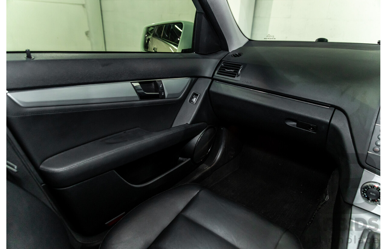 7/2009 Mercedes-Benz C200 Kompressor Avantgarde W204 4d Sedan Calcite White Supercharged 1.8L