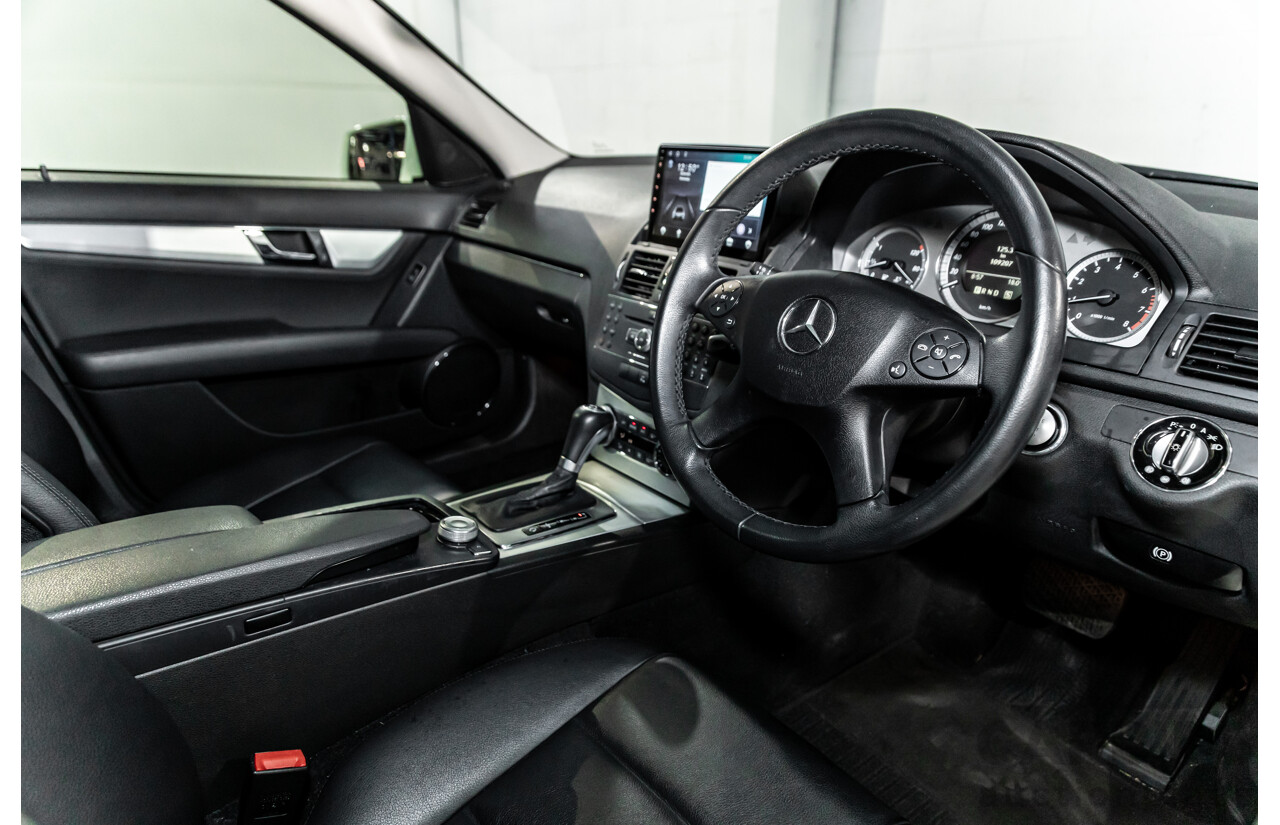 7/2009 Mercedes-Benz C200 Kompressor Avantgarde W204 4d Sedan Calcite White Supercharged 1.8L