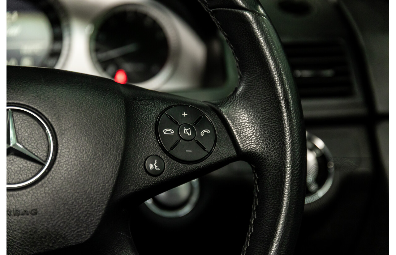 7/2009 Mercedes-Benz C200 Kompressor Avantgarde W204 4d Sedan Calcite White Supercharged 1.8L