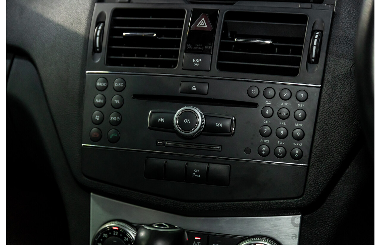 7/2009 Mercedes-Benz C200 Kompressor Avantgarde W204 4d Sedan Calcite White Supercharged 1.8L