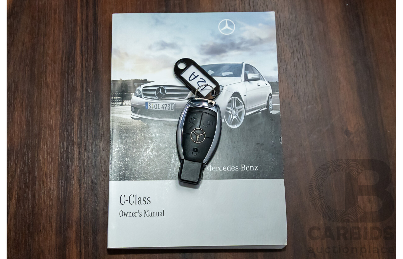 7/2009 Mercedes-Benz C200 Kompressor Avantgarde W204 4d Sedan Calcite White Supercharged 1.8L