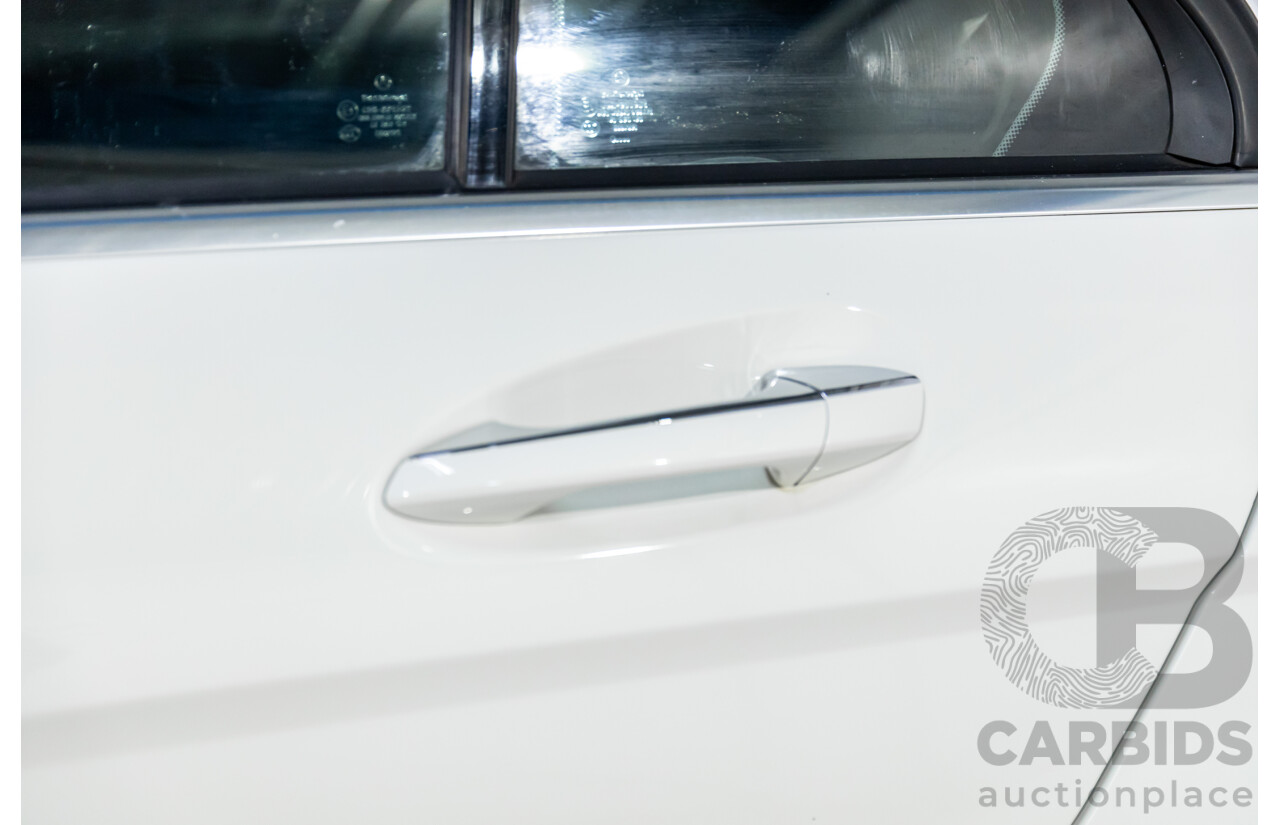 7/2009 Mercedes-Benz C200 Kompressor Avantgarde W204 4d Sedan Calcite White Supercharged 1.8L