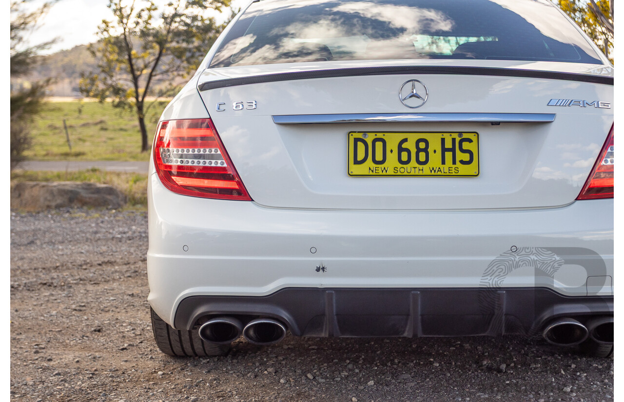 11/2011 Mercedes Benz C63 AMG Performance Package Plus W204 MY11 4d Sedan Calcite White V8 6.3L