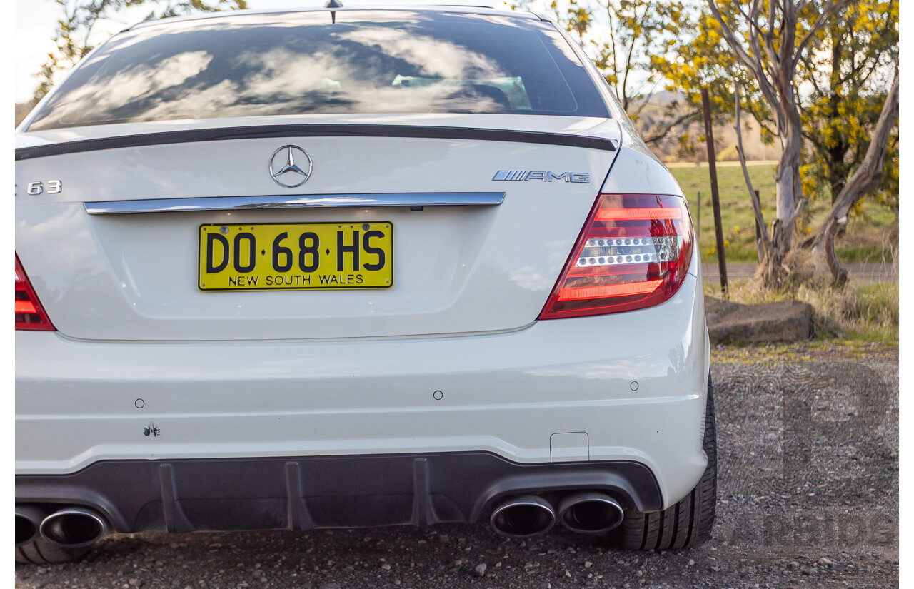11/2011 Mercedes Benz C63 AMG Performance Package Plus W204 MY11 4d Sedan Calcite White V8 6.3L