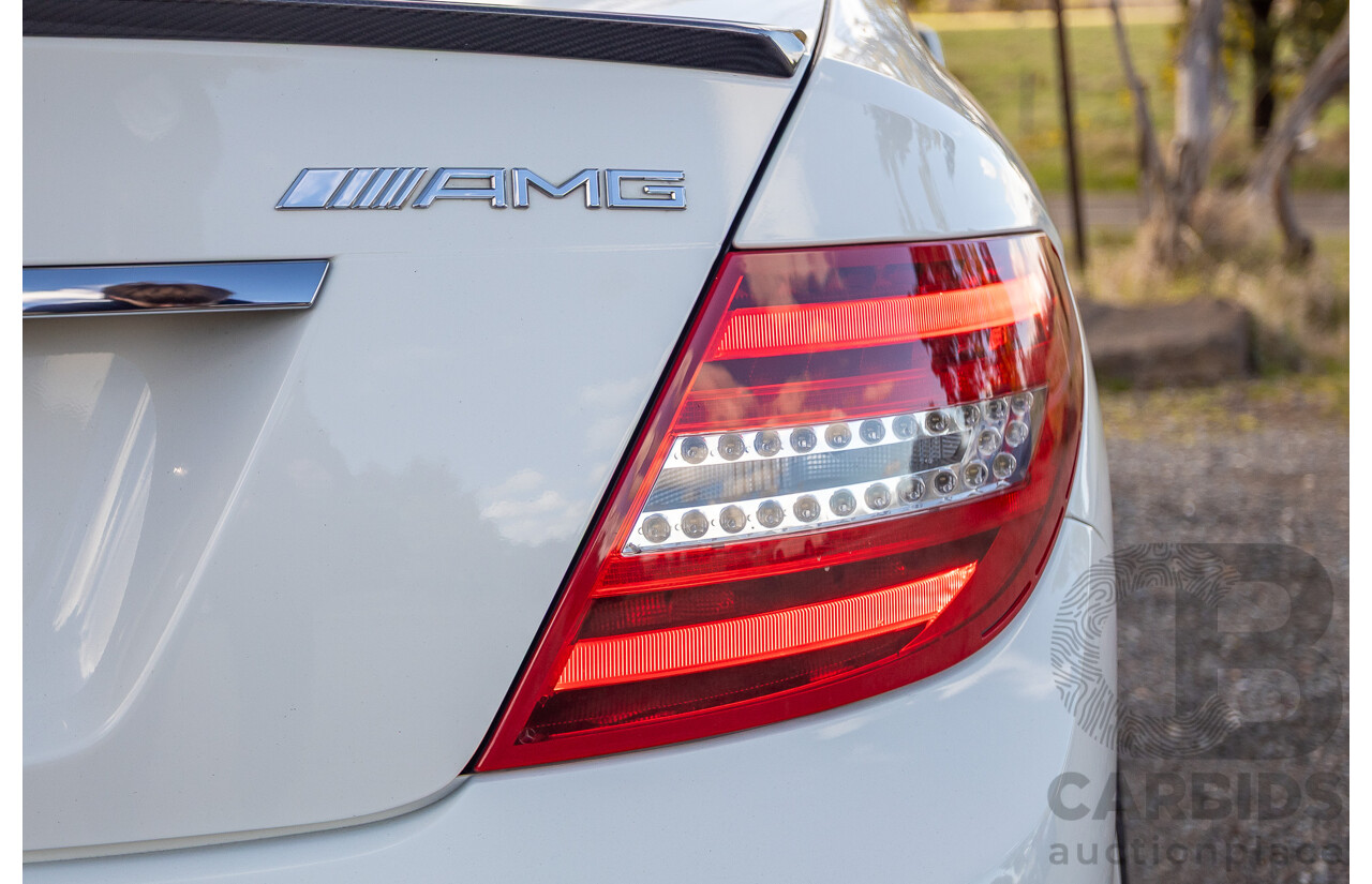 11/2011 Mercedes Benz C63 AMG Performance Package Plus W204 MY11 4d Sedan Calcite White V8 6.3L