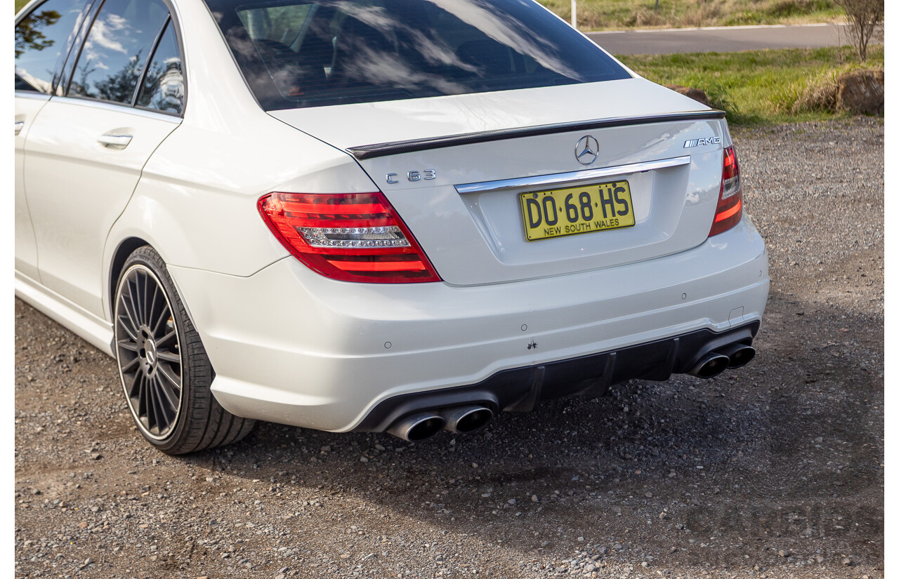 11/2011 Mercedes Benz C63 AMG Performance Package Plus W204 MY11 4d Sedan Calcite White V8 6.3L