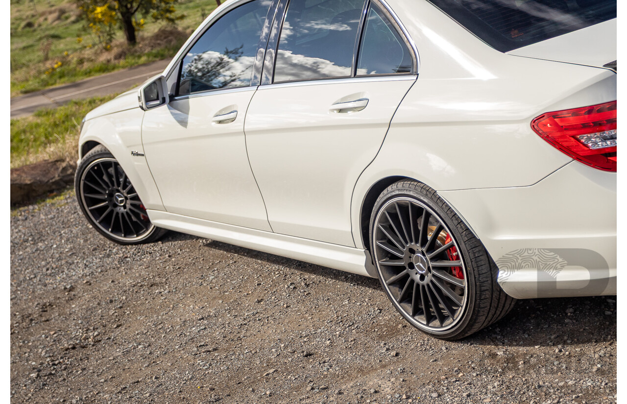 11/2011 Mercedes Benz C63 AMG Performance Package Plus W204 MY11 4d Sedan Calcite White V8 6.3L