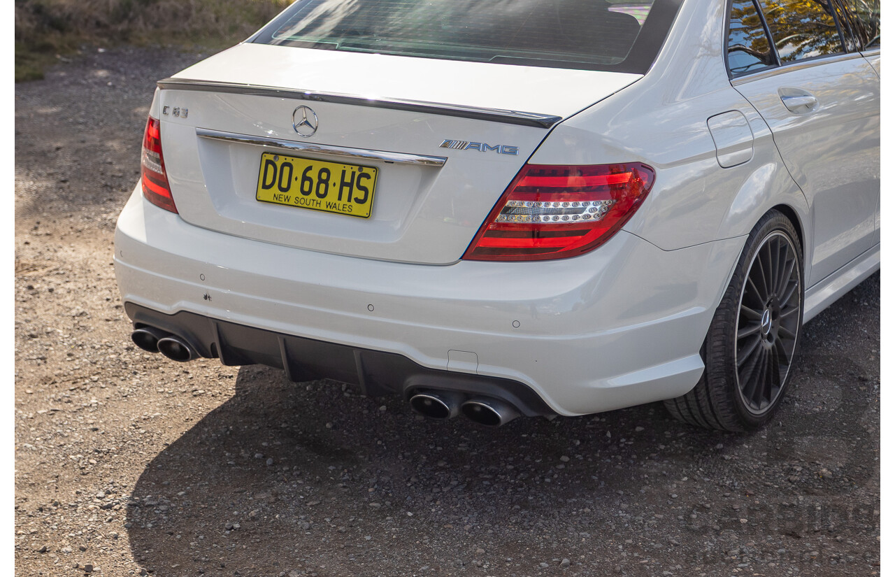 11/2011 Mercedes Benz C63 AMG Performance Package Plus W204 MY11 4d Sedan Calcite White V8 6.3L